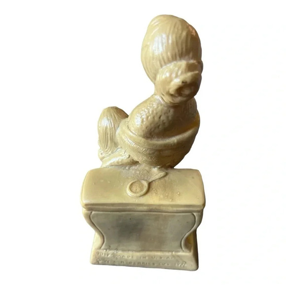 Vintage W & R Berries 1971 Statue “LOVE that’s What Grandma Are Made Of” #5 - Picture 3 of 10